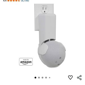 White Amazon Echo Dot 4th Generation Wall Mount